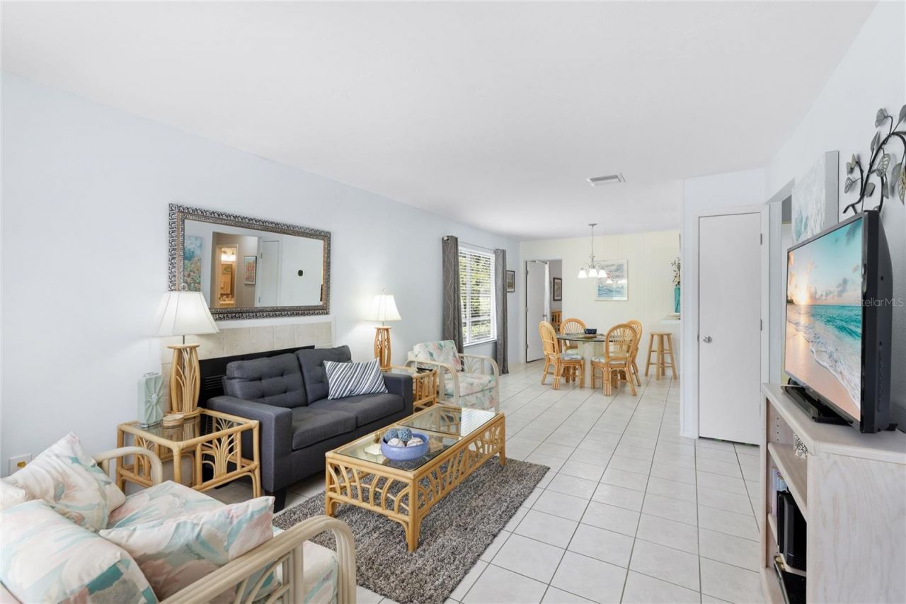 3634 59th Avenue W, Bradenton, FL 34210 Photo