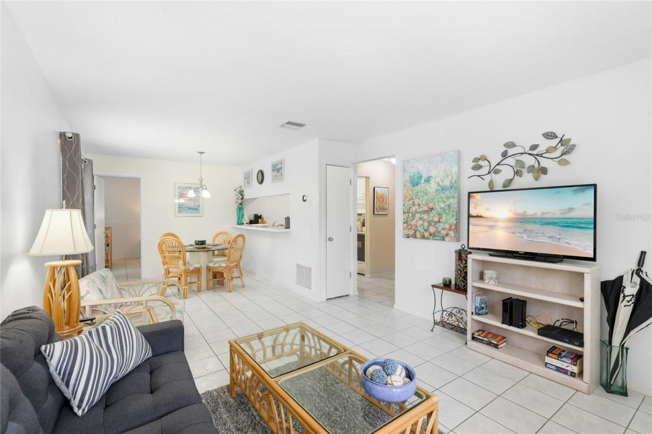 3634 59th Avenue W, Bradenton, FL 34210 Photo
