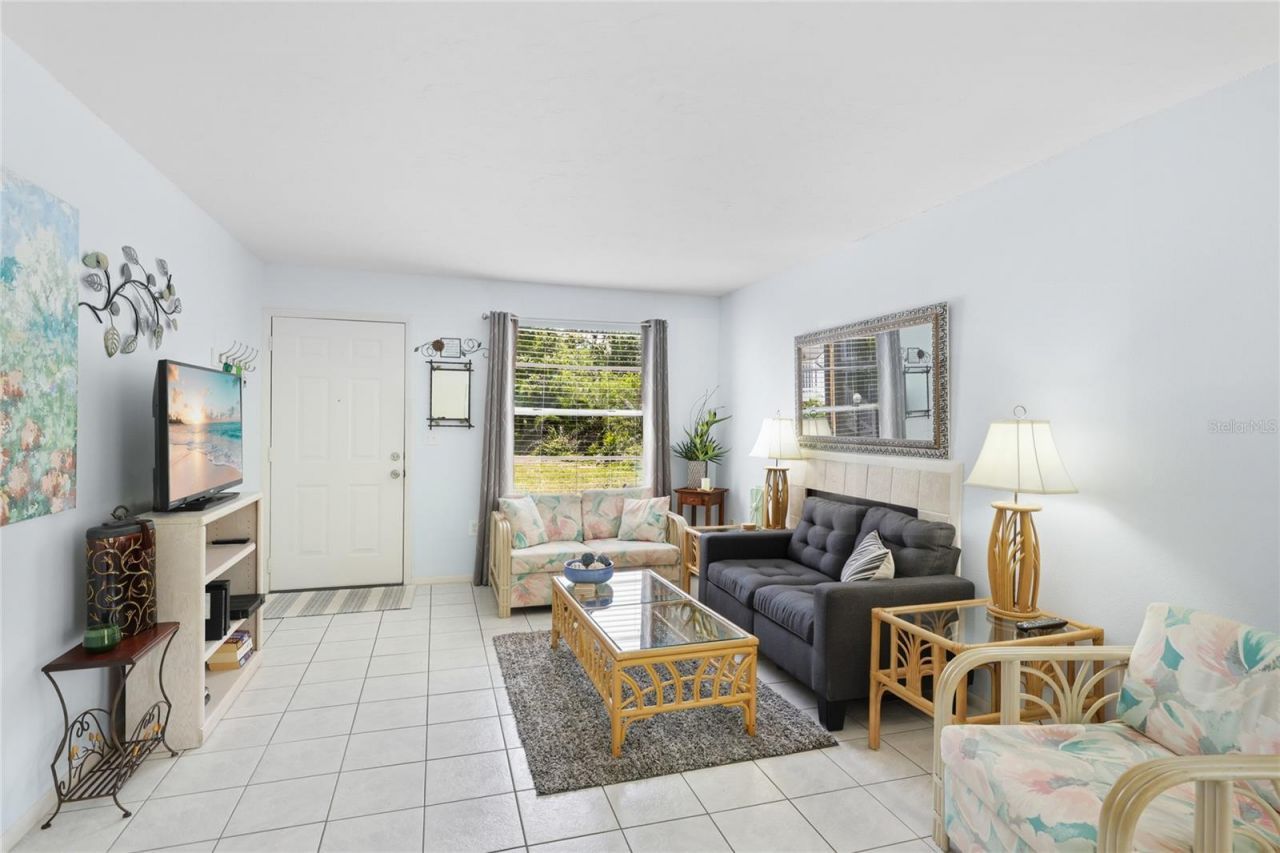 3634 59th Avenue W, Bradenton, FL 34210 Photo