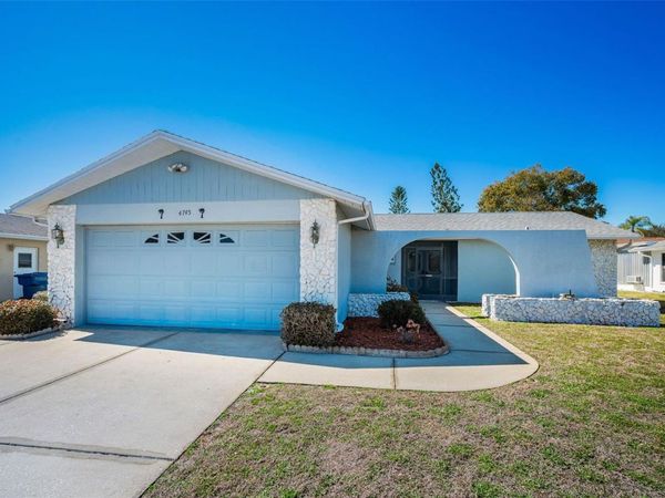 4745 SWALLOWTAIL DRIVE , NEW PORT RICHEY, FL 34653