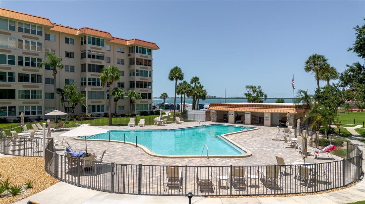 632 Edgewater Drive, Unit 139, Dunedin, FL 34698 Photo