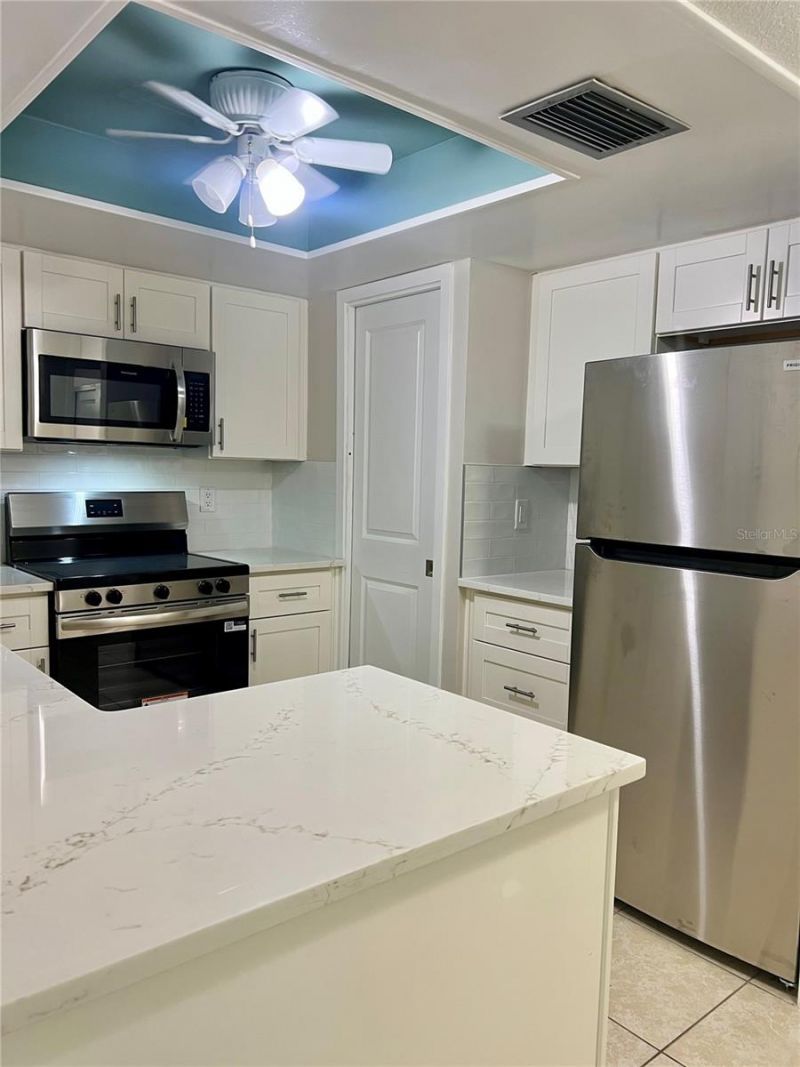 632 Edgewater Drive, Unit 139, Dunedin, FL 34698 Photo