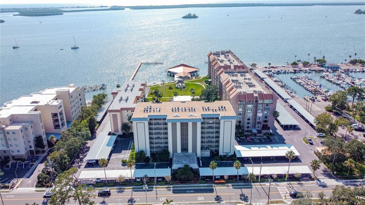 632 Edgewater Drive, Unit 139, Dunedin, FL 34698 Photo