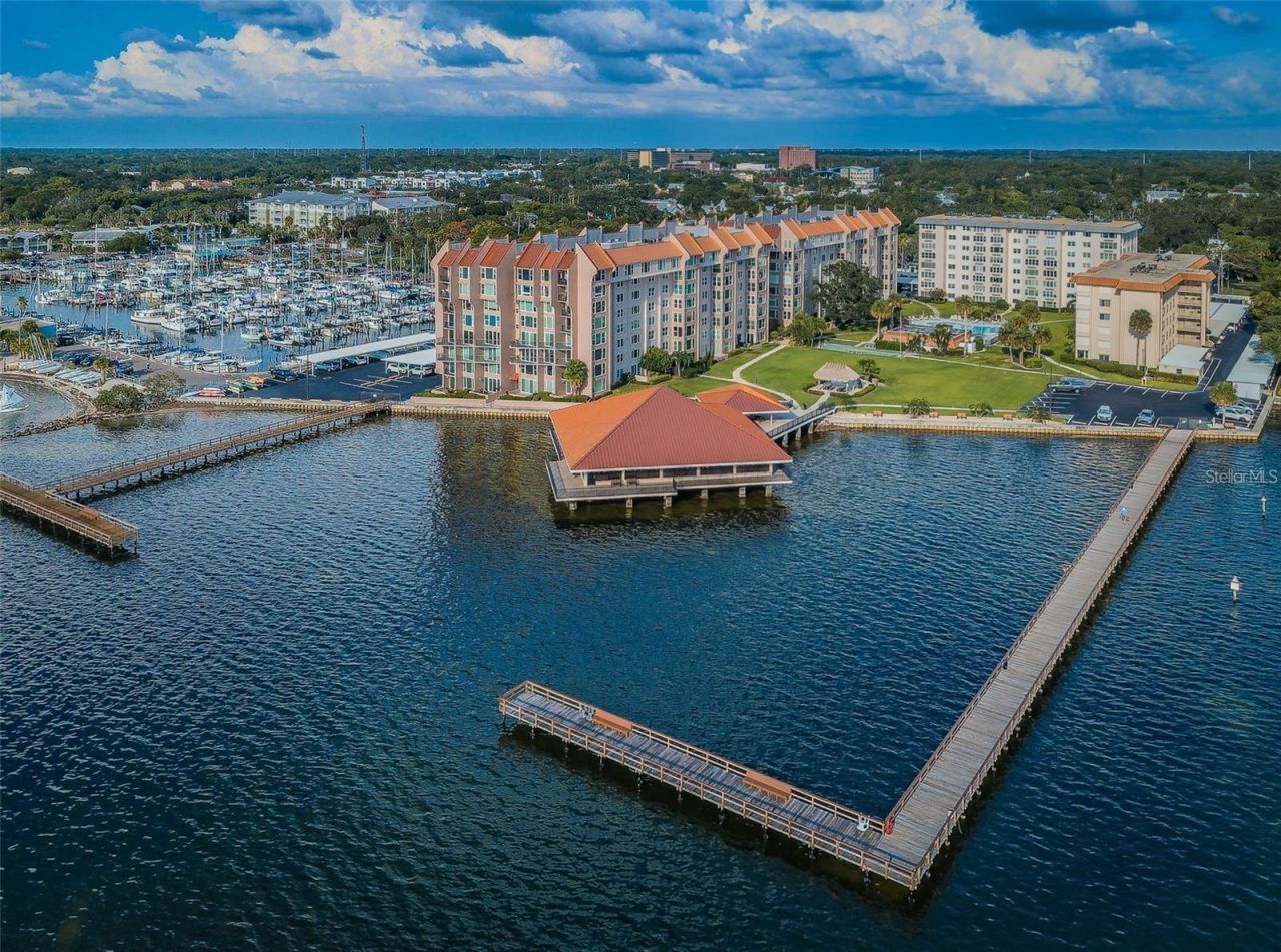 632 Edgewater Drive, Unit 139, Dunedin, FL 34698 Photo