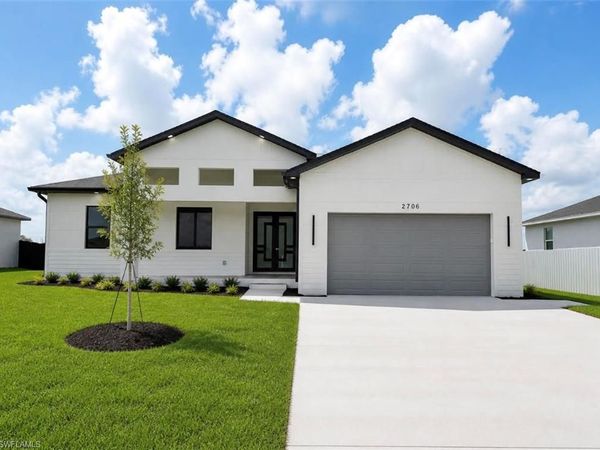 2706 Floyd AVE S, LEHIGH ACRES, FL 33976