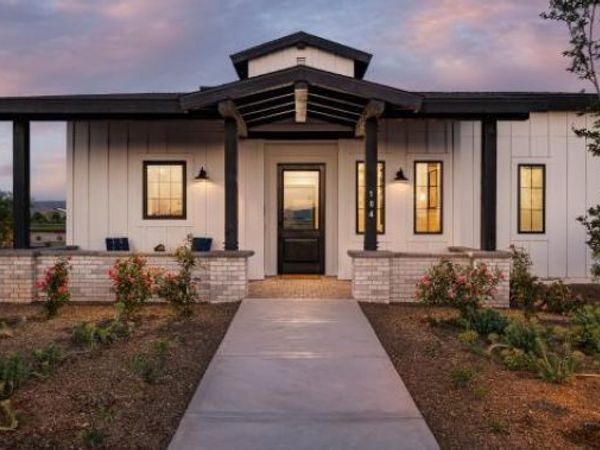 11800 N GREENWICH Boulevard, Unit 114, Surprise, AZ 85388