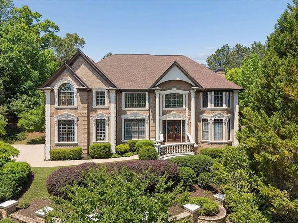 8585 Royal Troon Drive, Duluth, GA 30097
