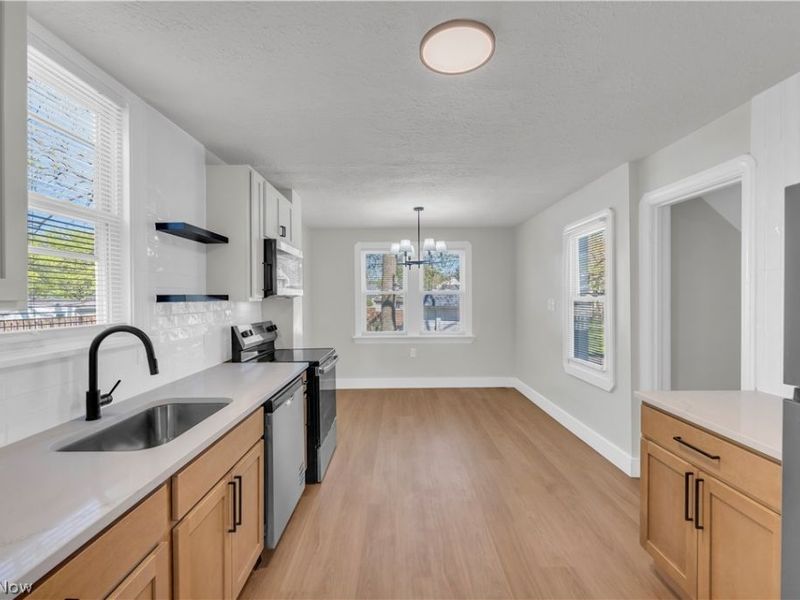 3363 W 136th Street, Cleveland, OH 44111 Photo 10
