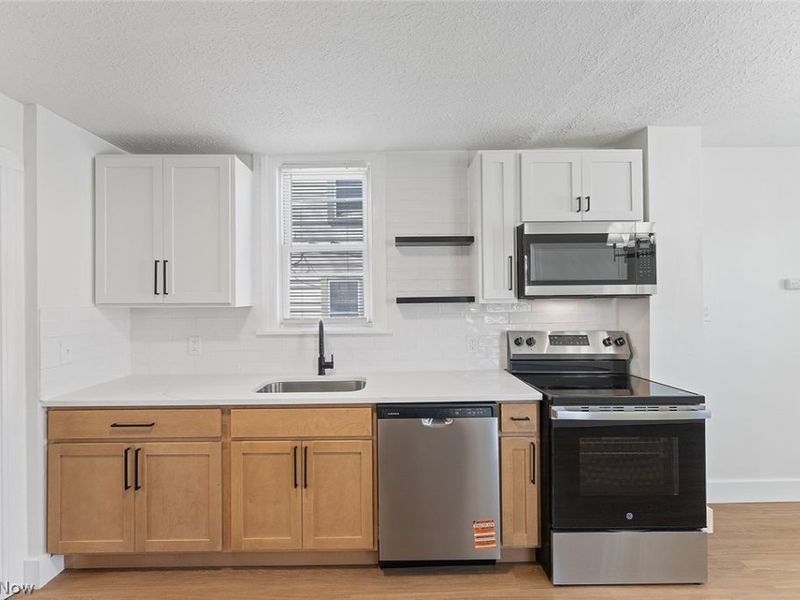3363 W 136th Street, Cleveland, OH 44111 Photo 12