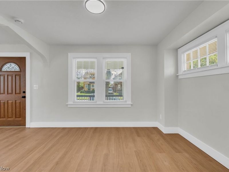 3363 W 136th Street, Cleveland, OH 44111 Photo 4