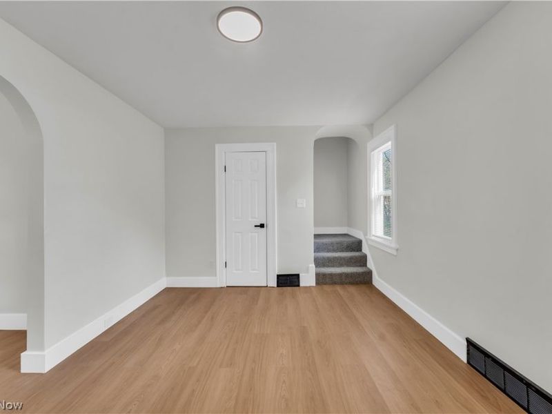 3363 W 136th Street, Cleveland, OH 44111 Photo 8