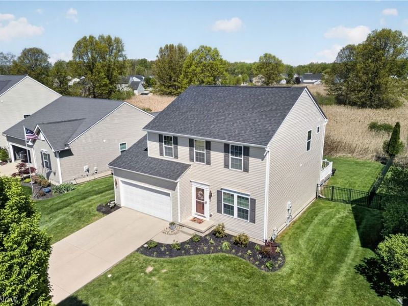 421 Greenfield Lane, Painesville, OH 44077 Photo 3
