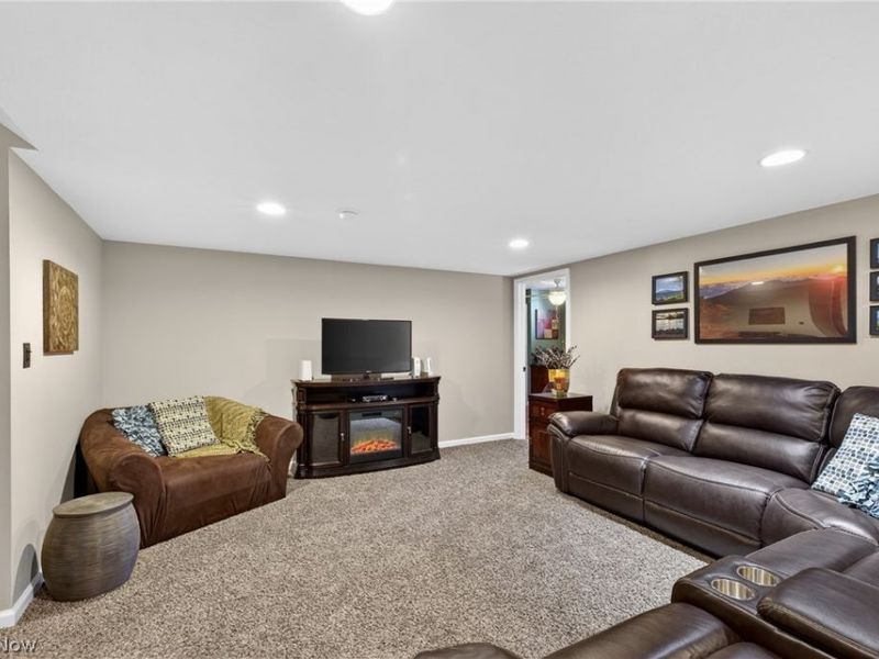 421 Greenfield Lane, Painesville, OH 44077 Photo 36