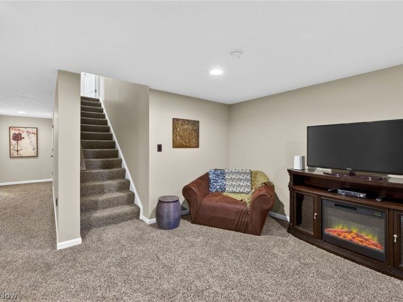 421 Greenfield Lane, Painesville, OH 44077 Photo 39