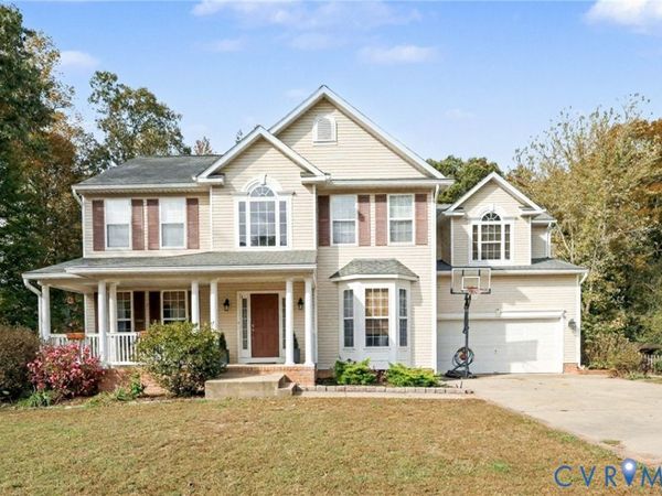 8261 Chase Lane, King George, VA 22485