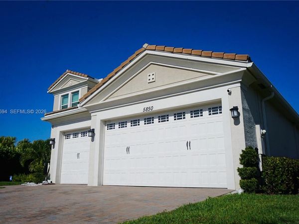 5850 Whippoorwill Cir , Westlake, FL 33470