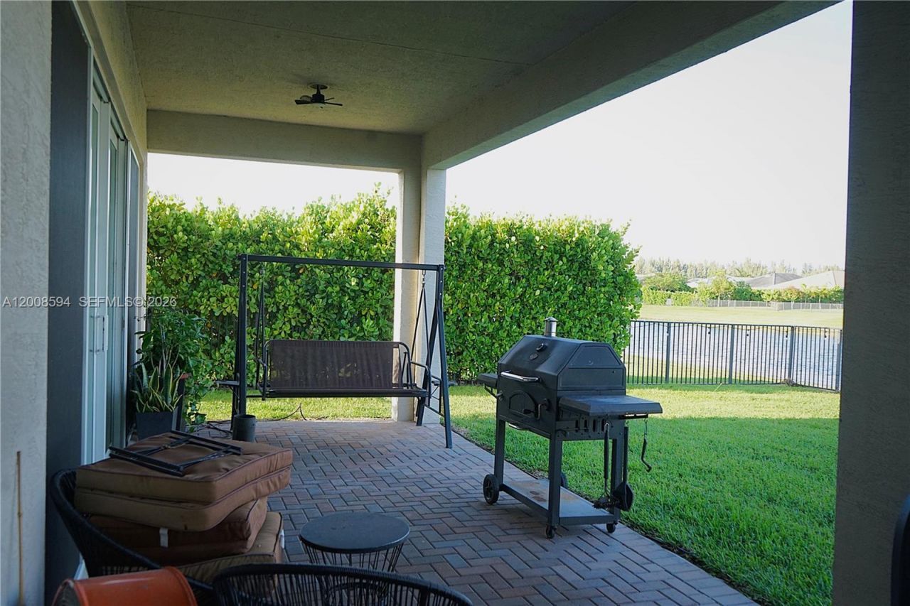 5850 Whippoorwill Cir, Westlake, FL 33470 Photo