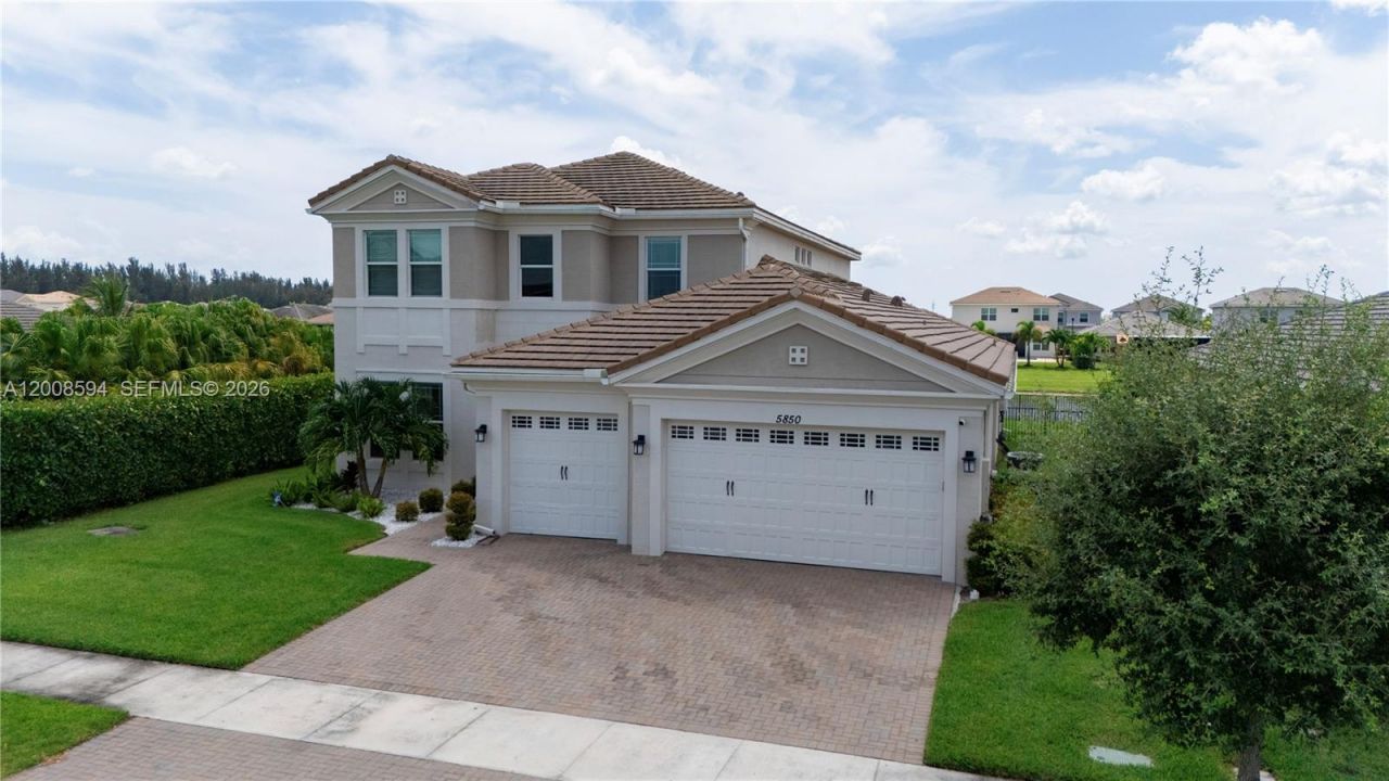 5850 Whippoorwill Cir, Westlake, FL 33470 Photo