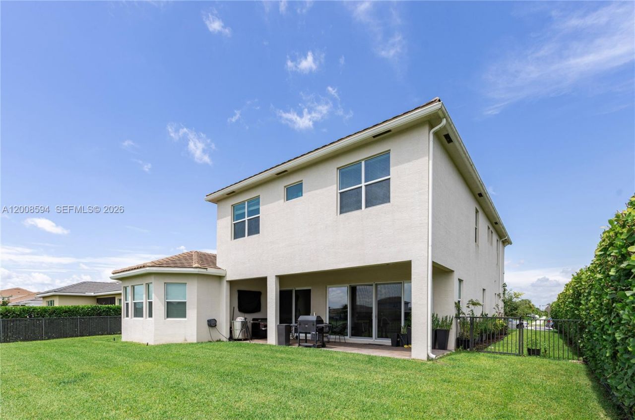 5850 Whippoorwill Cir, Westlake, FL 33470 Photo