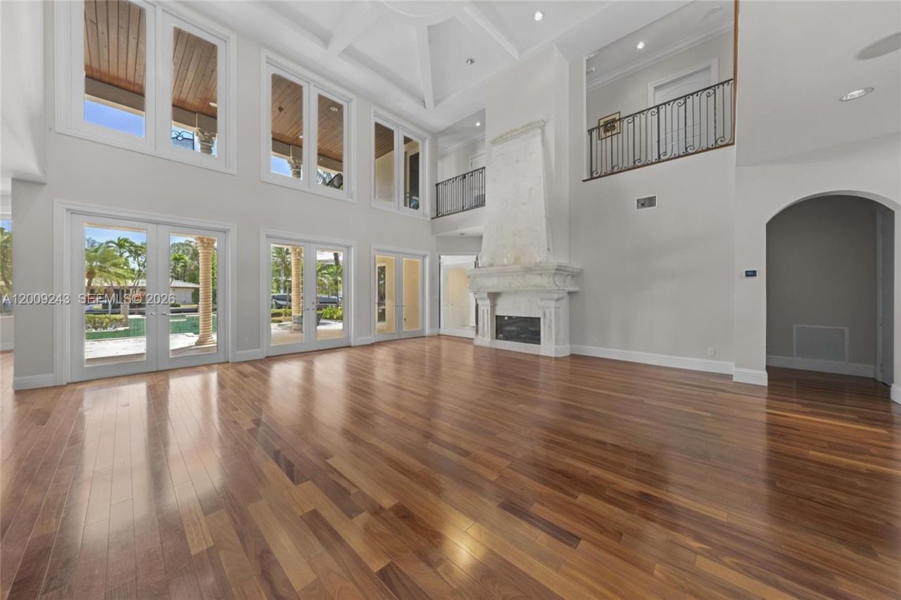 2430 Aqua Vista Blvd, Fort Lauderdale, FL 33301 Photo