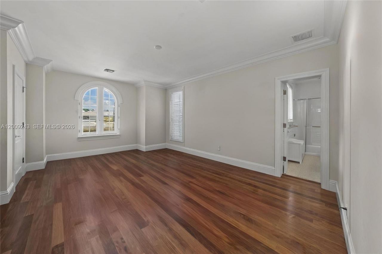 2430 Aqua Vista Blvd, Fort Lauderdale, FL 33301 Photo