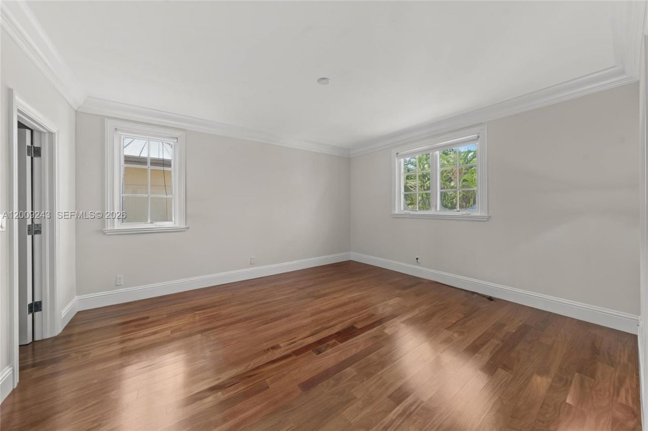 2430 Aqua Vista Blvd, Fort Lauderdale, FL 33301 Photo