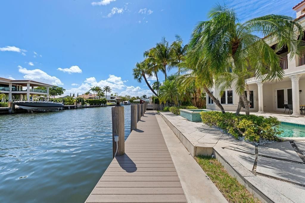 2430 Aqua Vista Blvd, Fort Lauderdale, FL 33301 Photo