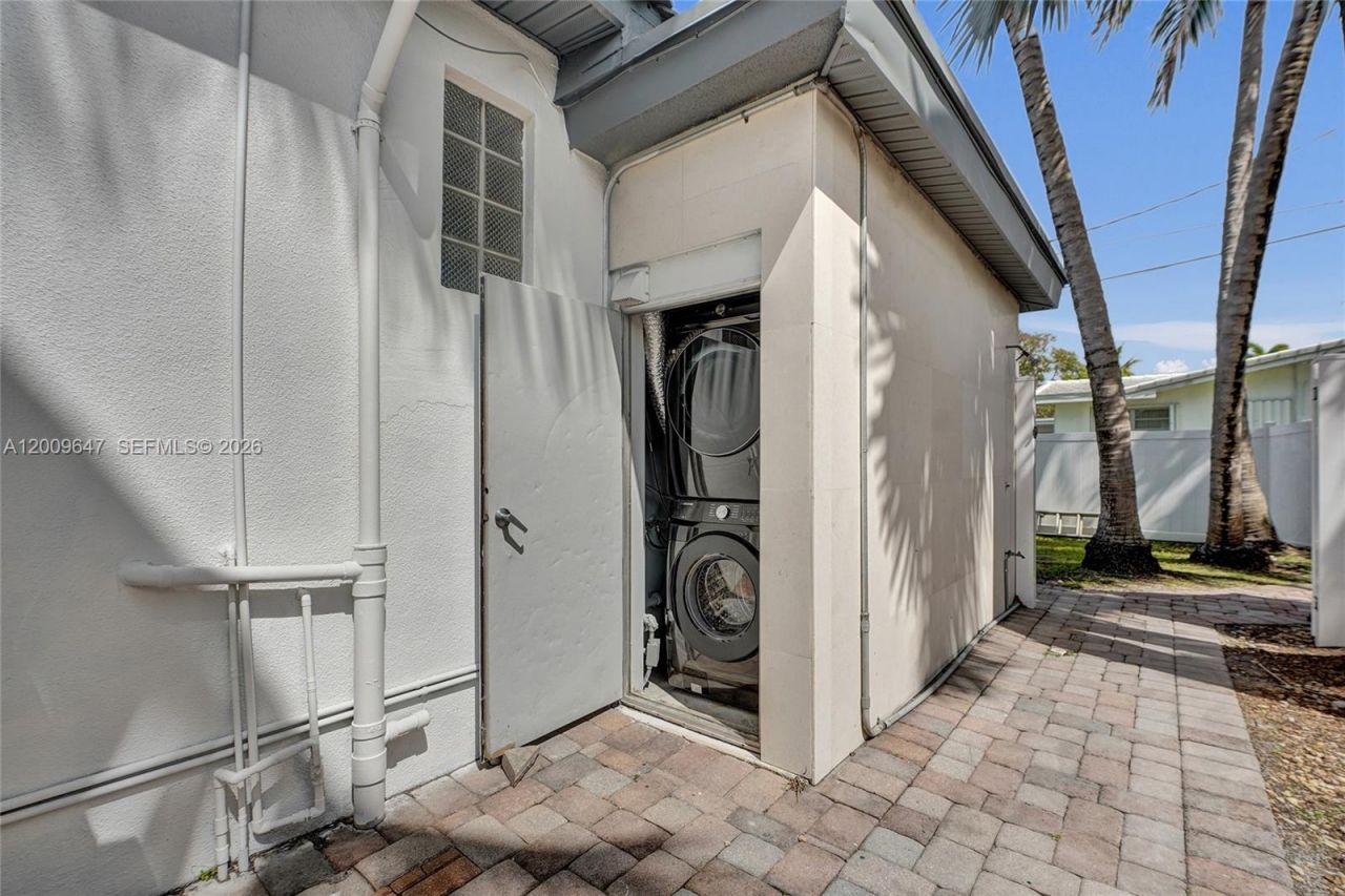 707 N 13 Avenue, Hollywood, FL 33019 Photo