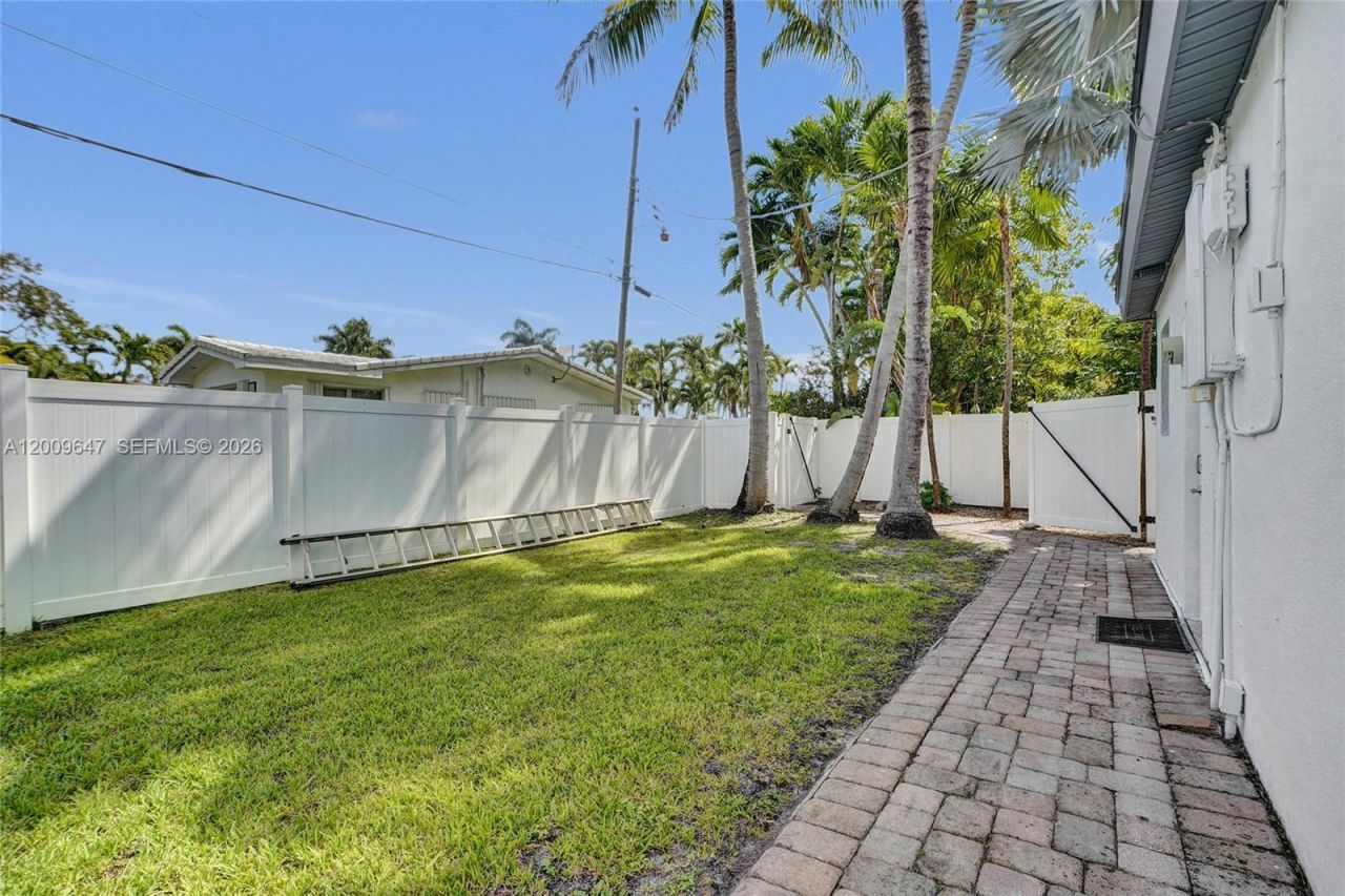 707 N 13 Avenue, Hollywood, FL 33019 Photo