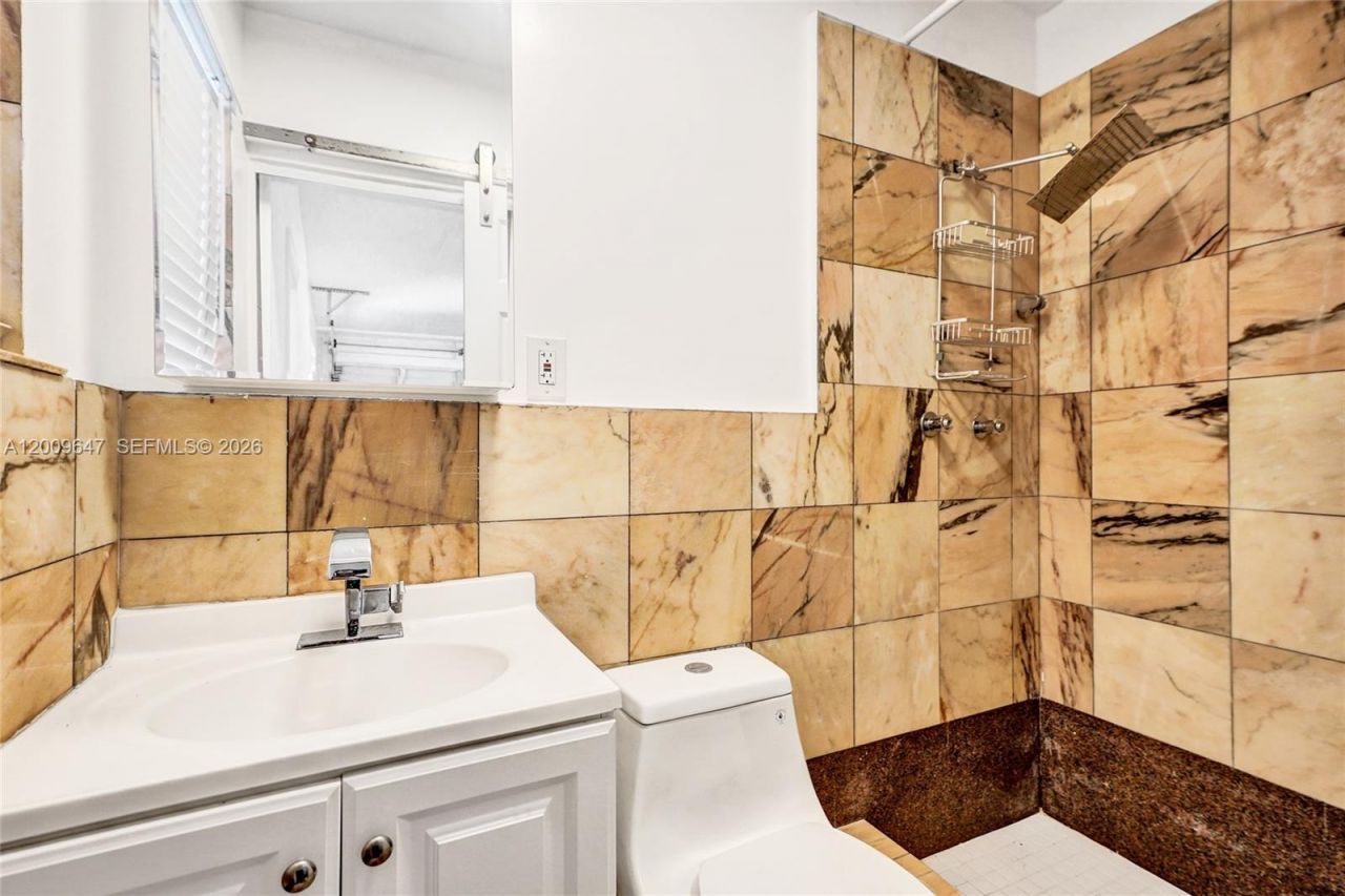 707 N 13 Avenue, Hollywood, FL 33019 Photo