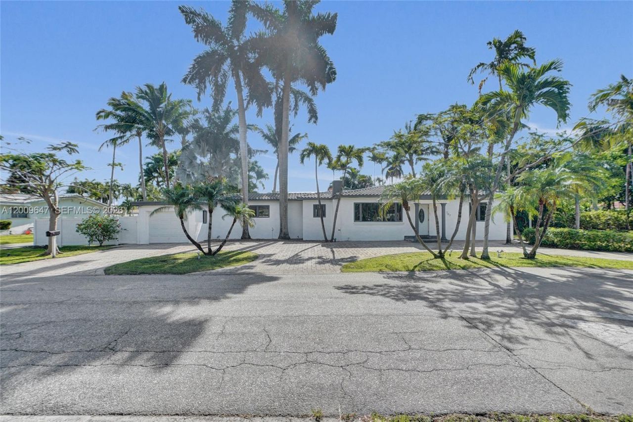 707 N 13 Avenue, Hollywood, FL 33019 Photo