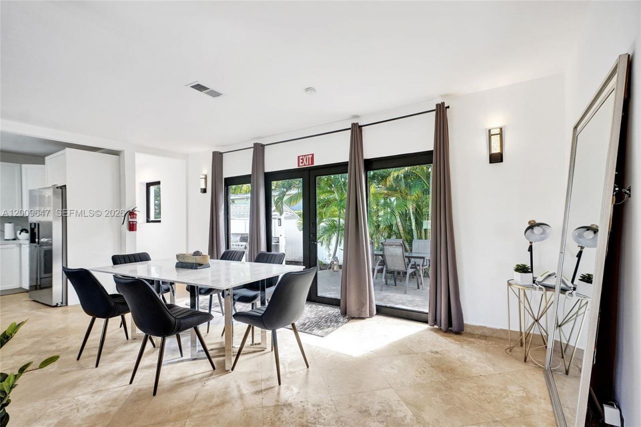 707 N 13 Avenue, Hollywood, FL 33019 Photo