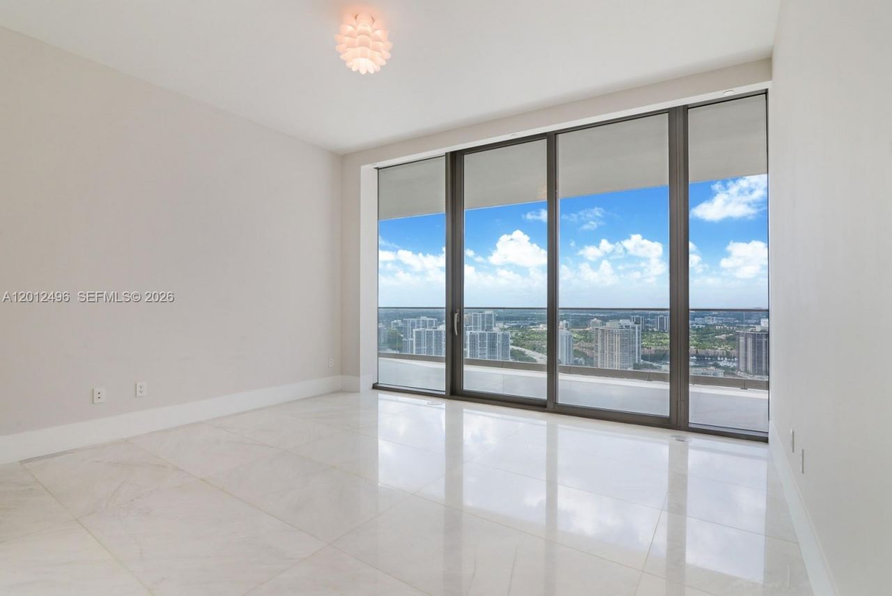 18975 Collins Ave , Unit 3803, Sunny Isles Beach, FL 33160 Photo