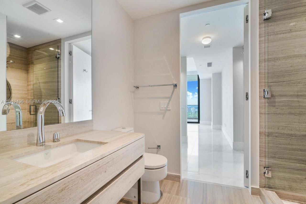 18975 Collins Ave , Unit 3803, Sunny Isles Beach, FL 33160 Photo