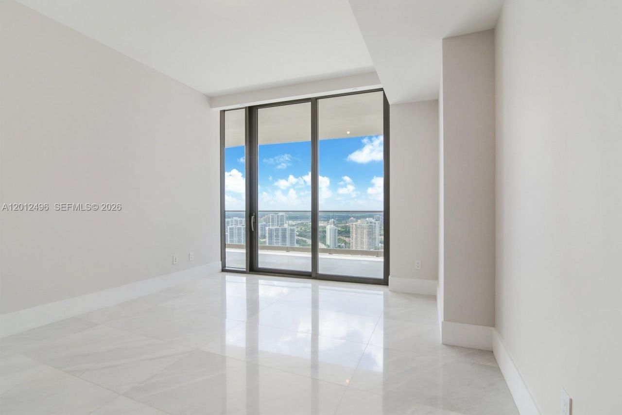18975 Collins Ave , Unit 3803, Sunny Isles Beach, FL 33160 Photo