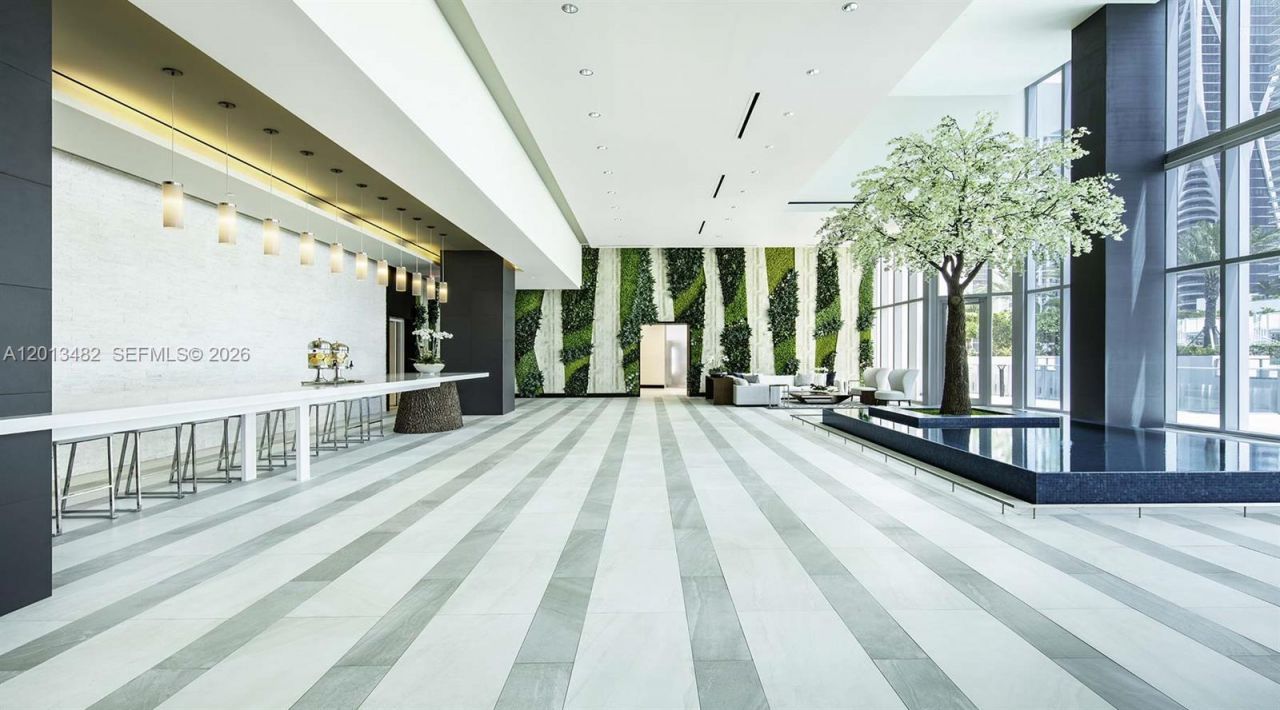 851 NE 1st Ave , Unit 2900, Miami, FL 33132 Photo