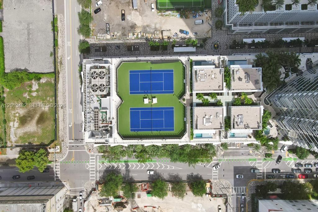 851 NE 1st Ave , Unit 2900, Miami, FL 33132 Photo