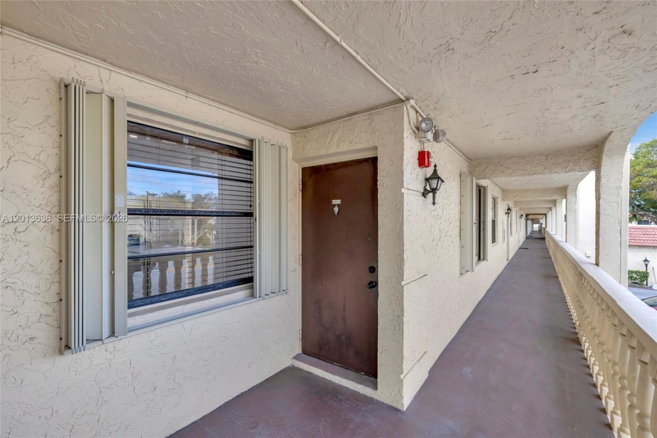 126 S Cypress Rd , Unit 729, Pompano Beach, FL 33060 Photo
