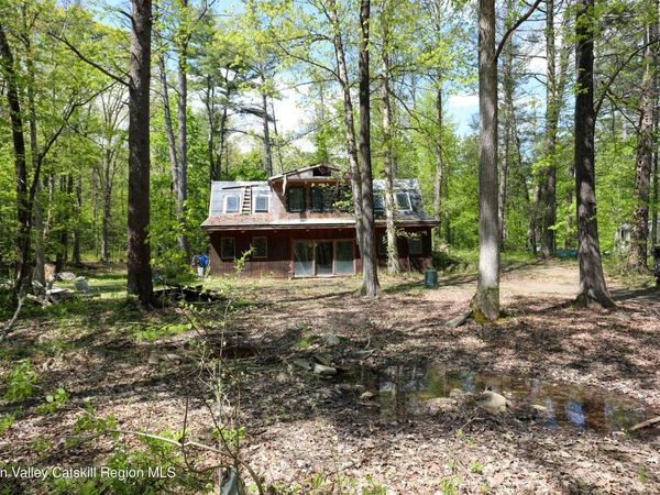 77 Ulster Landing Road, Kingston, NY 12401