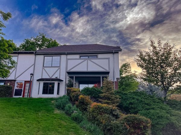 495 Chestnut Street, Unit 1, Ashland, OR 97520