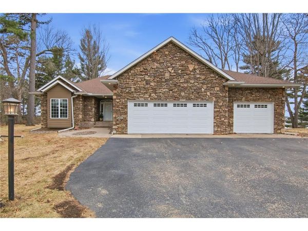 2907 Plum Tree Circle, Menomonie, WI 54751