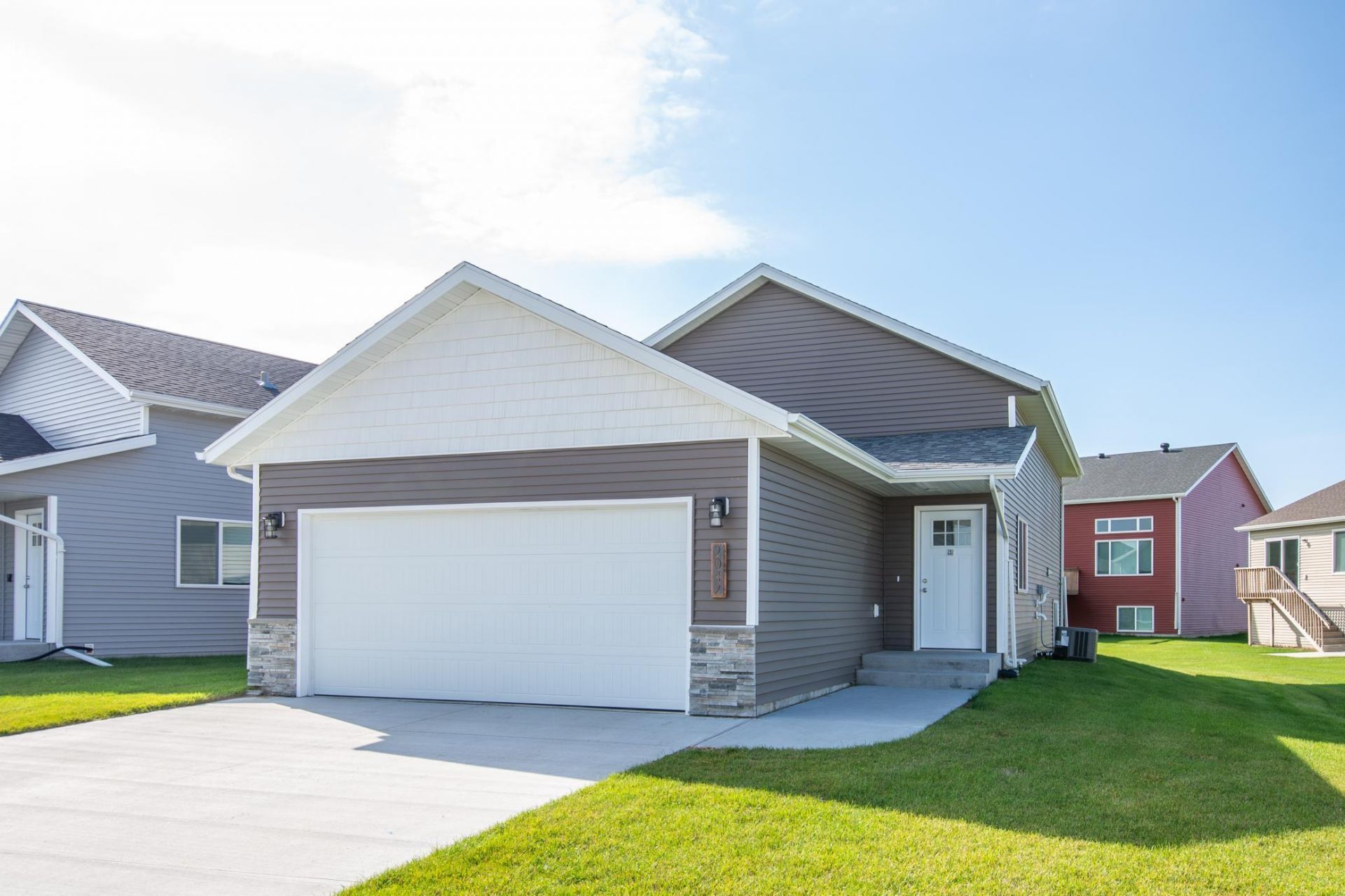 2042 12 Street W, West Fargo, ND 58078 Main Photo