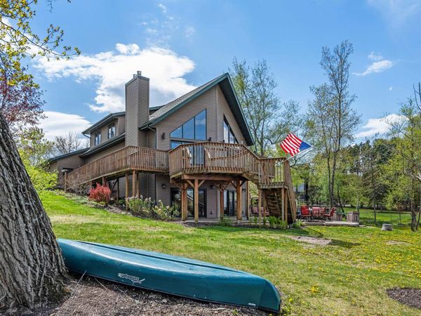 W5542 Oxbow Trail, Princeton, WI 54968