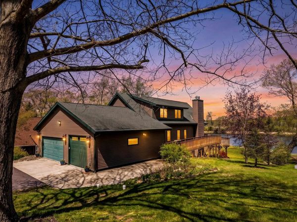 W5542 Oxbow Trail, Princeton, WI 54968