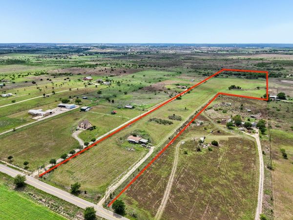 14204 Graef RD, Creedmoor, TX 78610
