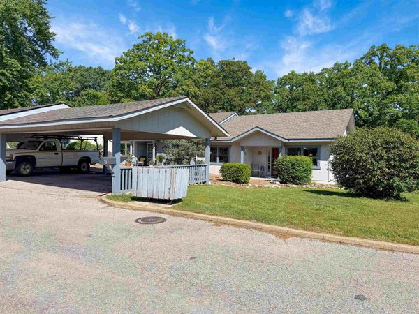 8 Spring River Lane, Cherokee Village, AR 72529
