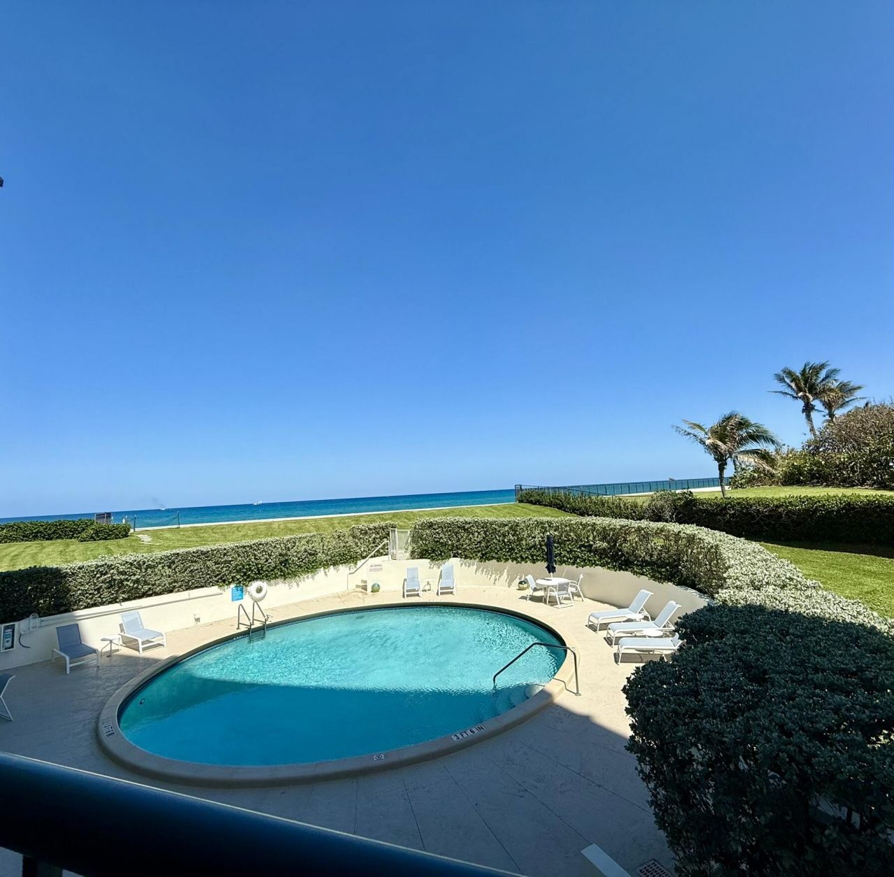 5400 N Ocean Drive, Unit 1d, Singer Island, FL 33404 Photo
