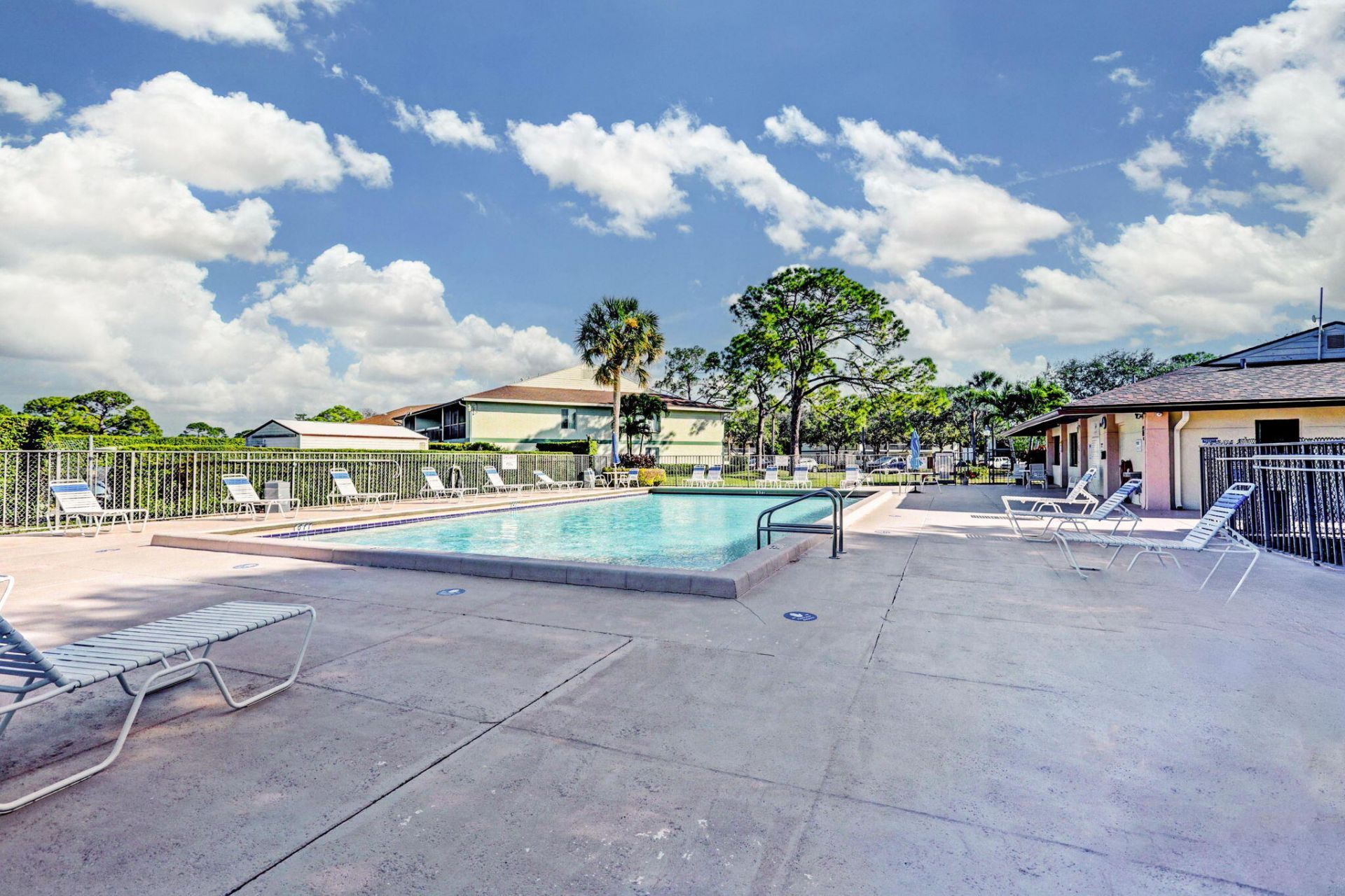6299 Chasewood Drive, Unit G, Jupiter, FL 33458 Photo