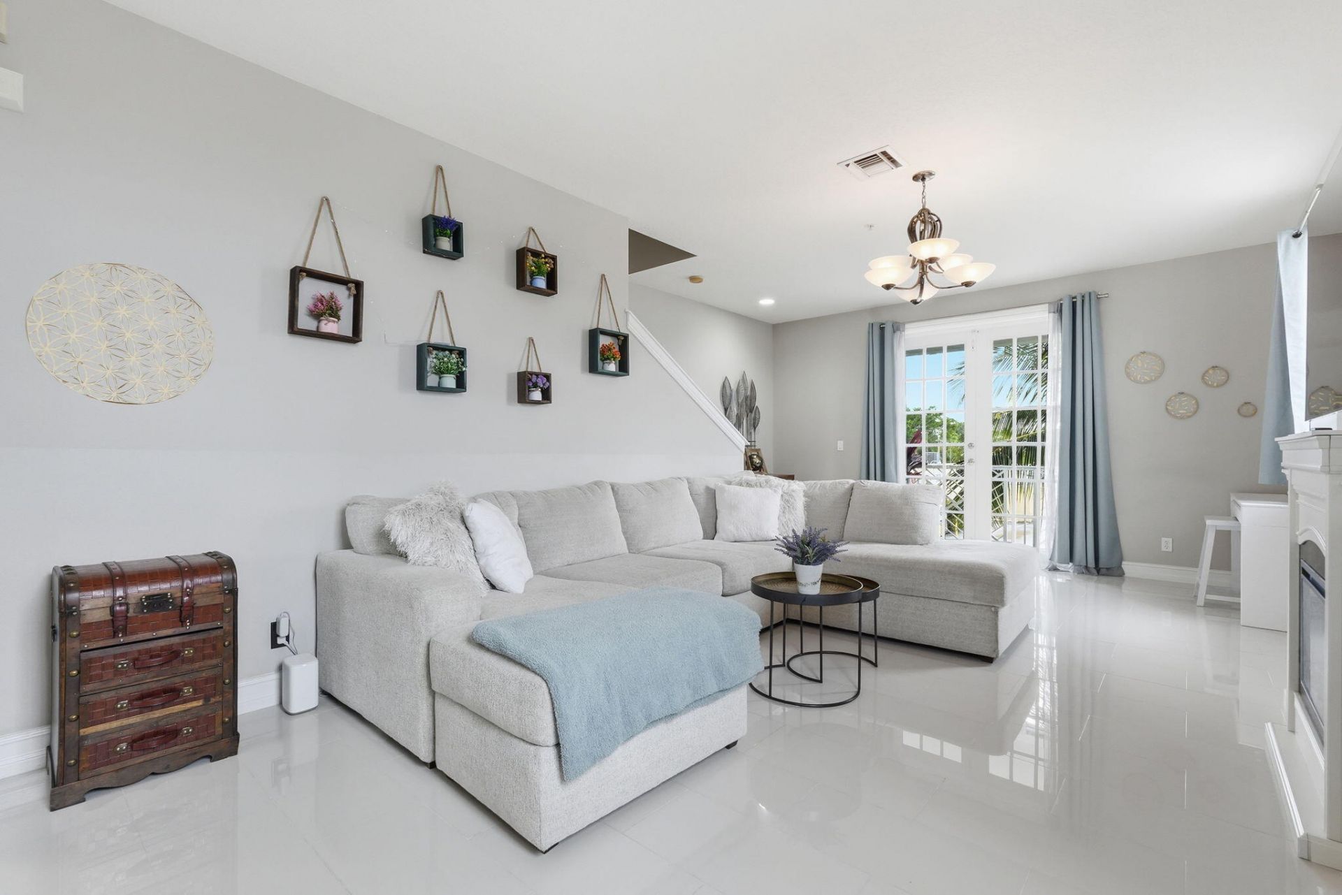 310 N Dixie Highway, Unit 104, Lake Worth Beach, FL 33460 Photo