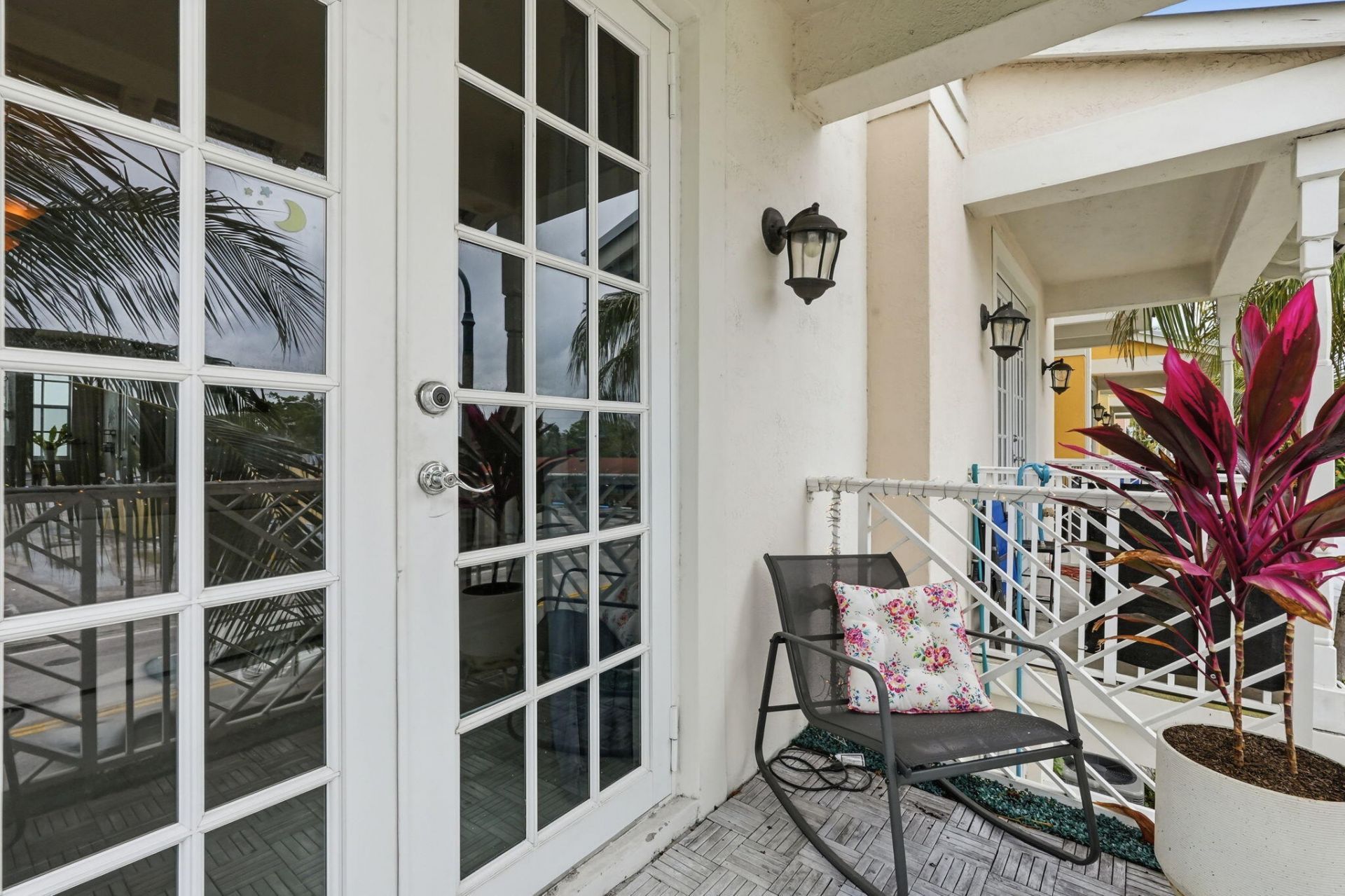 310 N Dixie Highway, Unit 104, Lake Worth Beach, FL 33460 Photo